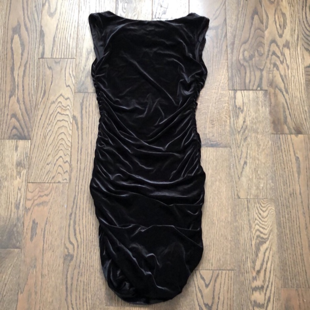 H&M Velvet Dress - Picture 3 of 5